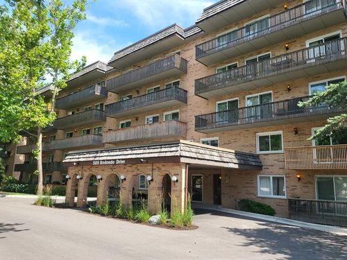 504-505 Redondo Dr, Downers Grove, IL, 60516-4585 | Card Image