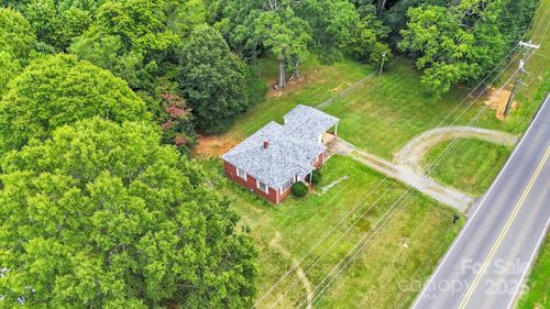 10437 Idlewild Rd, Matthews, NC, 28105-1909 | Card Image