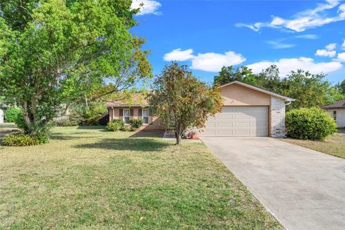 13635 Berkshire Ct, GRAND ISLAND, FL, 32735-9804 | Card Image