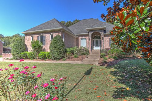 8044 Charlotte Pike, Nashville, TN, 37221-6302 | Card Image