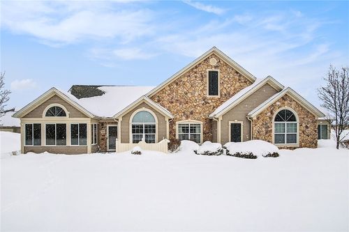 35 Maple Center Rd, Hilton, NY, 14468-9013 | Card Image