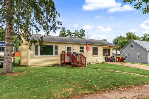 684 N Jackson St, MONDOVI, WI, 54755-1139 | Card Image