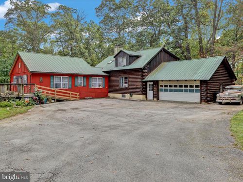 270 Laurel Rd, ELVERSON, PA, 19520-8932 | Card Image