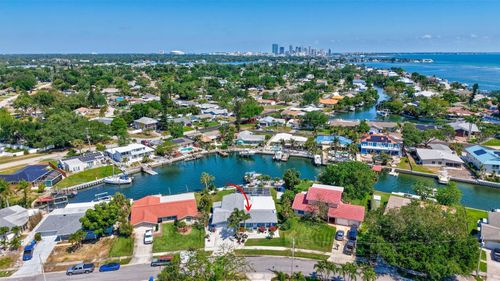 563 Lewis Blvd Se, ST PETERSBURG, FL, 33705-4100 | Card Image