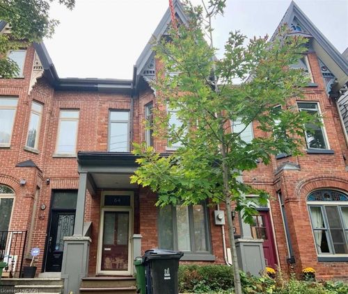 64 Robert St, Toronto, ON, M5S2K3 | Card Image