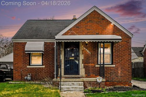 20022 Hanna St, Highland Park, MI, 48203-1225 | Card Image