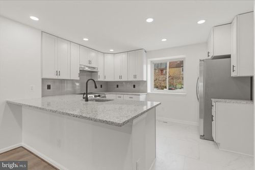 1710 Tyvale Ct, VIENNA, VA, 22182-2373 | Card Image