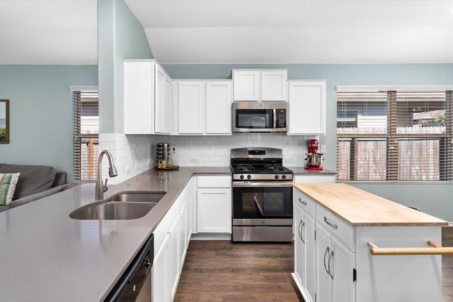 10709 Dimitrios Dr, House other with 3 bedrooms, 2 bathrooms and 4 parking in Austin TX | Image 7