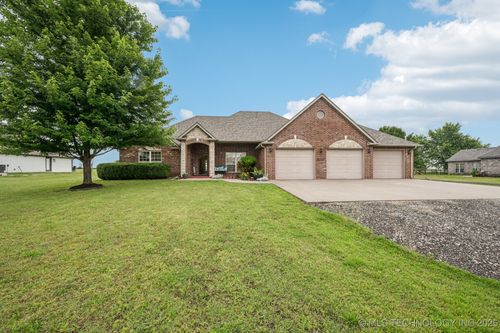 10055 4072 Rd, Talala, OK, 74080-3780 | Card Image
