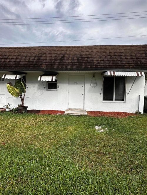 1-911 Ne 5th Ave, Homestead, FL, 33030-4917 | Card Image