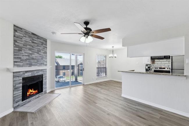 APT-202 - 4540 Chaha Rd, Condo with 2 bedrooms, 1 bathrooms and null parking in Garland TX | Image 5
