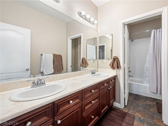 9335 Brownstone Ledge Ave, House other with 4 bedrooms, 3 bathrooms and null parking in Las Vegas NV | Image 30