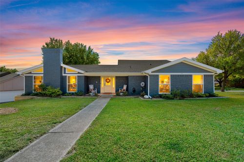 4324 Green Point Dr, Waco, TX, 76710-1406 | Card Image