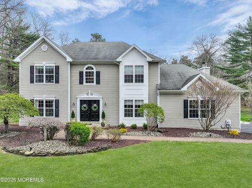 3 Ramapo Ct, Colts Neck, NJ, 07722-1824 | Card Image