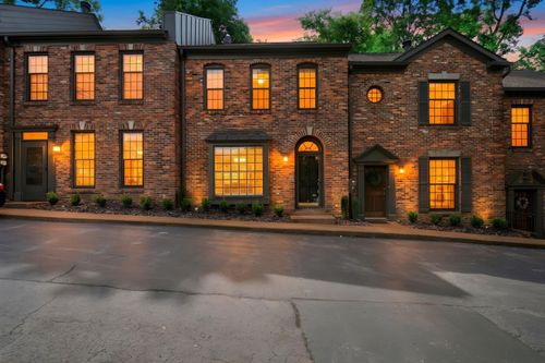 2012 Stokes Ln, Nashville, TN, 37215-1520 | Card Image