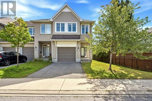 118 Abetti Ridge, Ottawa, ON, K2J0Y6 | Card Image
