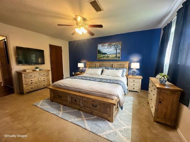 Primary Bedroom | Image 17