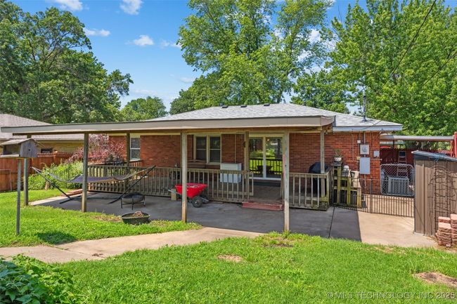 300 Se Waverly Ave, House other with 3 bedrooms, 1 bathrooms and null parking in Bartlesville OK | Image 22