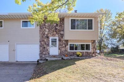 4 - 6003 Jessica Street, Condo with 3 bedrooms, 2 bathrooms and null parking in WESTON WI | Image 2