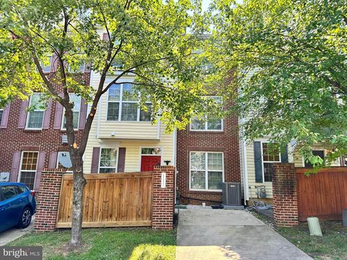 111 Whiskey Creek Cir, FREDERICK, MD, 21702-6214 | Card Image