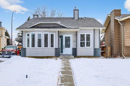 196 Deersaxon Cir Se, Calgary, AB, T2J6R5 | Card Image
