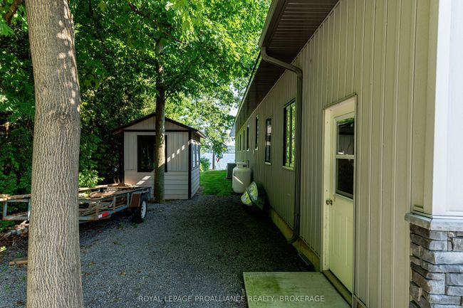 51 Applewood Cove, House other with 3 bedrooms, 2 bathrooms and 8 parking in Bath ON | Image 38