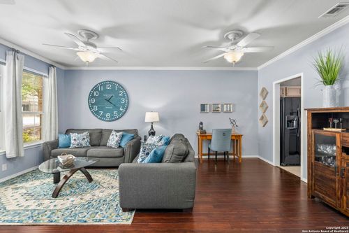 7119 Snowden Crst, San Antonio, TX, 78240-4720 | Card Image