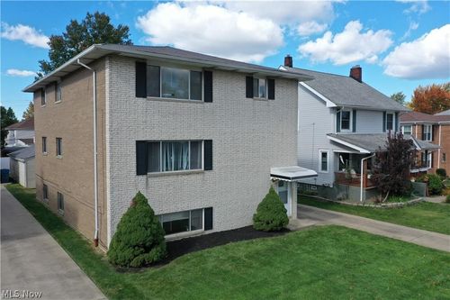6448 Ridge Rd, Cleveland, OH, 44129-5039 | Card Image