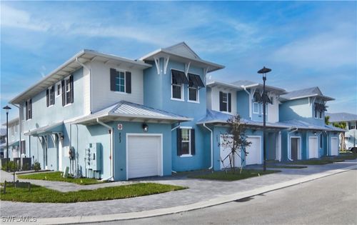 unit-203-26381 Coco Cay Cir, BONITA SPRINGS, FL, 34135-9547 | Card Image