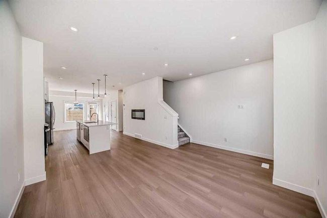330 Sage Hill Cir Nw, Townhouse with 3 bedrooms, 2 bathrooms and 3 parking in Calgary AB | Image 38