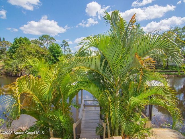 344 Concha Dr, House other with 3 bedrooms, 2 bathrooms and null parking in Sebastian FL | Image 5