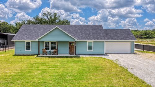 1025 Hereford Drive, Springtown, TX, 76082 | Card Image