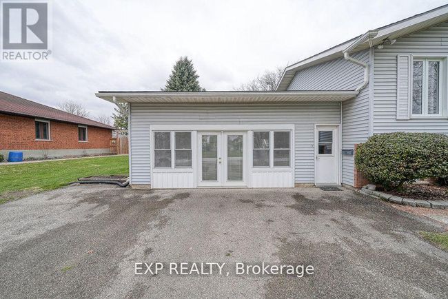 68 Thompson Pl, House other with 4 bedrooms, 2 bathrooms and 4 parking in Innerkip ON | Image 26