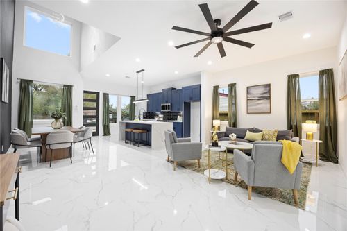 5034 Pershing St, Houston, TX, 77033-3447 | Card Image