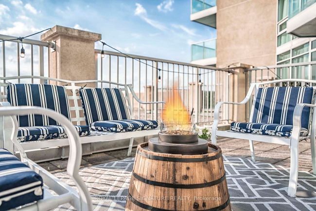 612 - 9 George St N, Condo with 2 bedrooms, 1 bathrooms and 1 parking in Brampton ON | Image 27