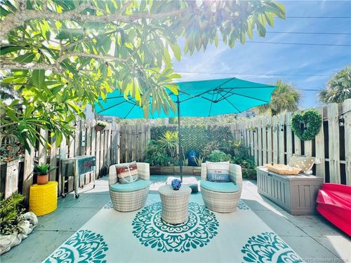 20-4225 N Highway A1a, Hutchinson Island, FL, 34949-8370 | Card Image