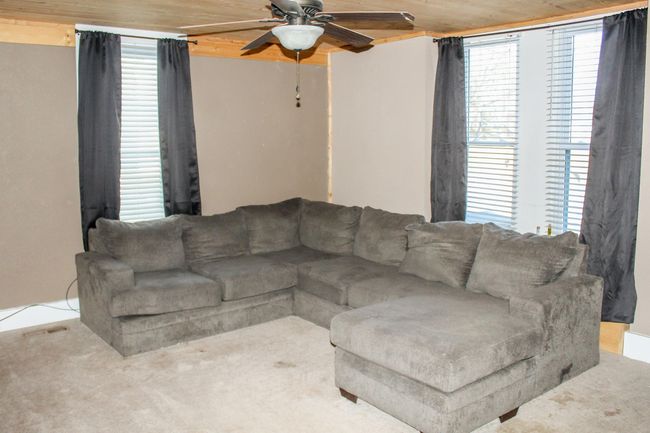 1136 Elm St, House other with 3 bedrooms, 2 bathrooms and null parking in CHILLICOTHE MO | Image 7