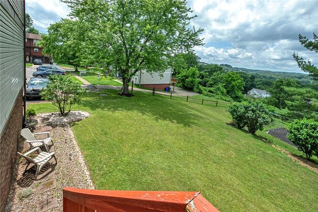 301 Holland Ct, Townhouse with 2 bedrooms, 2 bathrooms and 1 parking in Coraopolis PA | Image 32