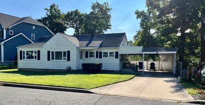 109 Marshall Concourse, House other with 3 bedrooms, 1 bathrooms and null parking in Keyport NJ | Image 1