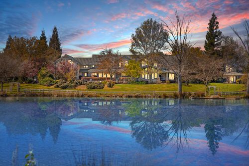 16096 Perimeter Rd, Grass Valley, CA, 95949-7431 | Card Image