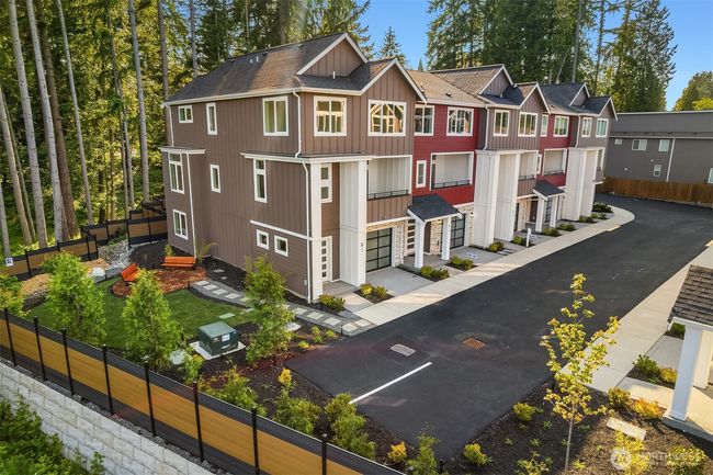 B-3 - 19722 Filbert Dr, Townhouse with 4 bedrooms, 4 bathrooms and 2 parking in Bothell WA | Image 37