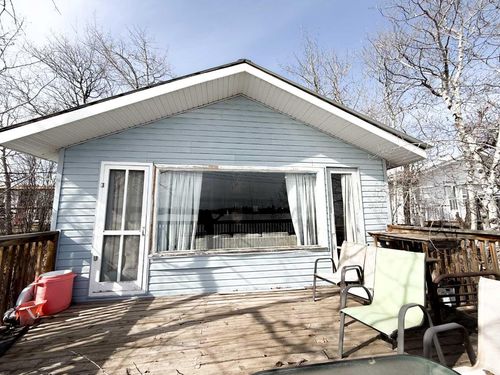 15 Lakeview Drive, Hardisty, AB, T0B1V0 | Card Image