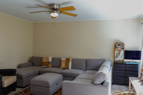 apt-110-485 Waianuenue Ave, Hilo, HI, 96720-2526 | Card Image