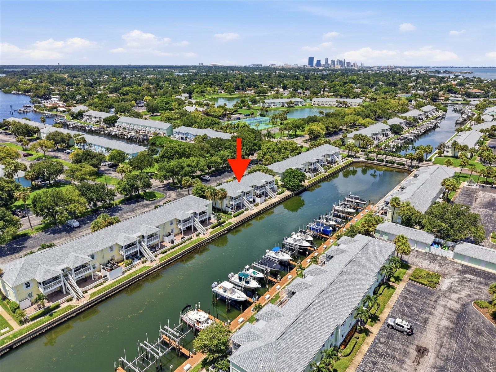 Residential Lease in ST PETERSBURG 3