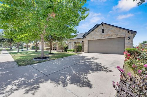 310 Baldwin St, Hutto, TX, 78634-5472 | Card Image