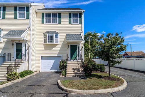 apt-2-14-22 Main St, Danbury, CT, 06810-8088 | Card Image