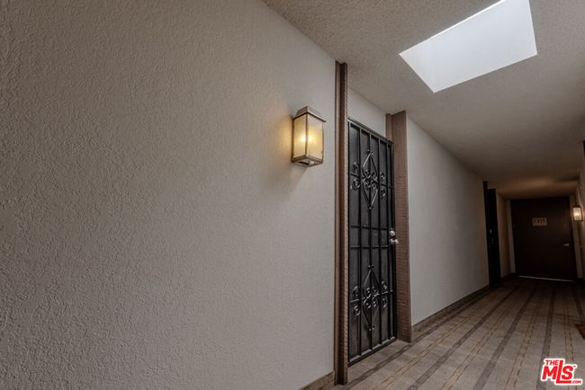 361 - 525 S Ardmore Ave, Condo with 0 bedrooms, 1 bathrooms and 1 parking in Los Angeles CA | Image 10