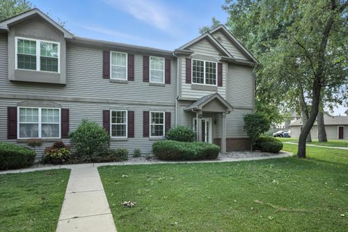 1r-1015 Poppyfield Pl, Schererville, IN, 46375-1755 | Card Image