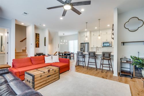 unit-105-5923 Hudson St, Dallas, TX, 75206-8595 | Card Image