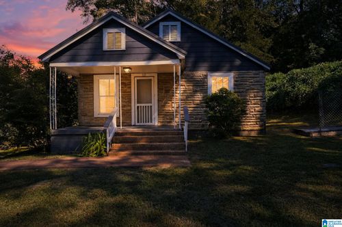509 Cobb Ave, Weaver, AL, 36277-3818 | Card Image